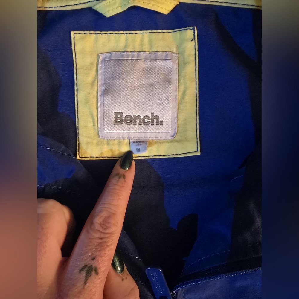 Woman’s Bench Windbreaker Blue/neon green M - Picture 4 of 4